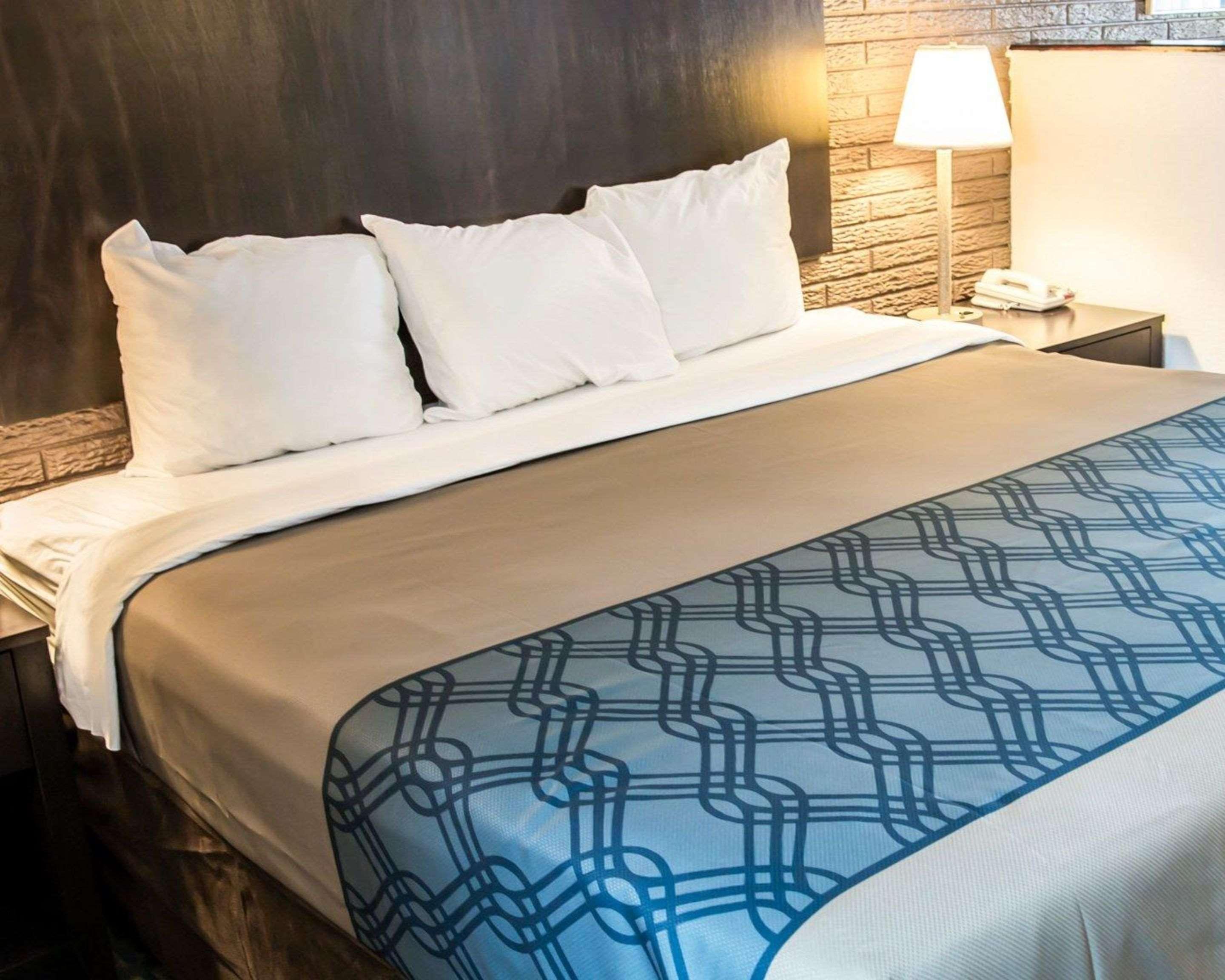 Rodeway Inn & Suites Wilmington North Dış mekan fotoğraf