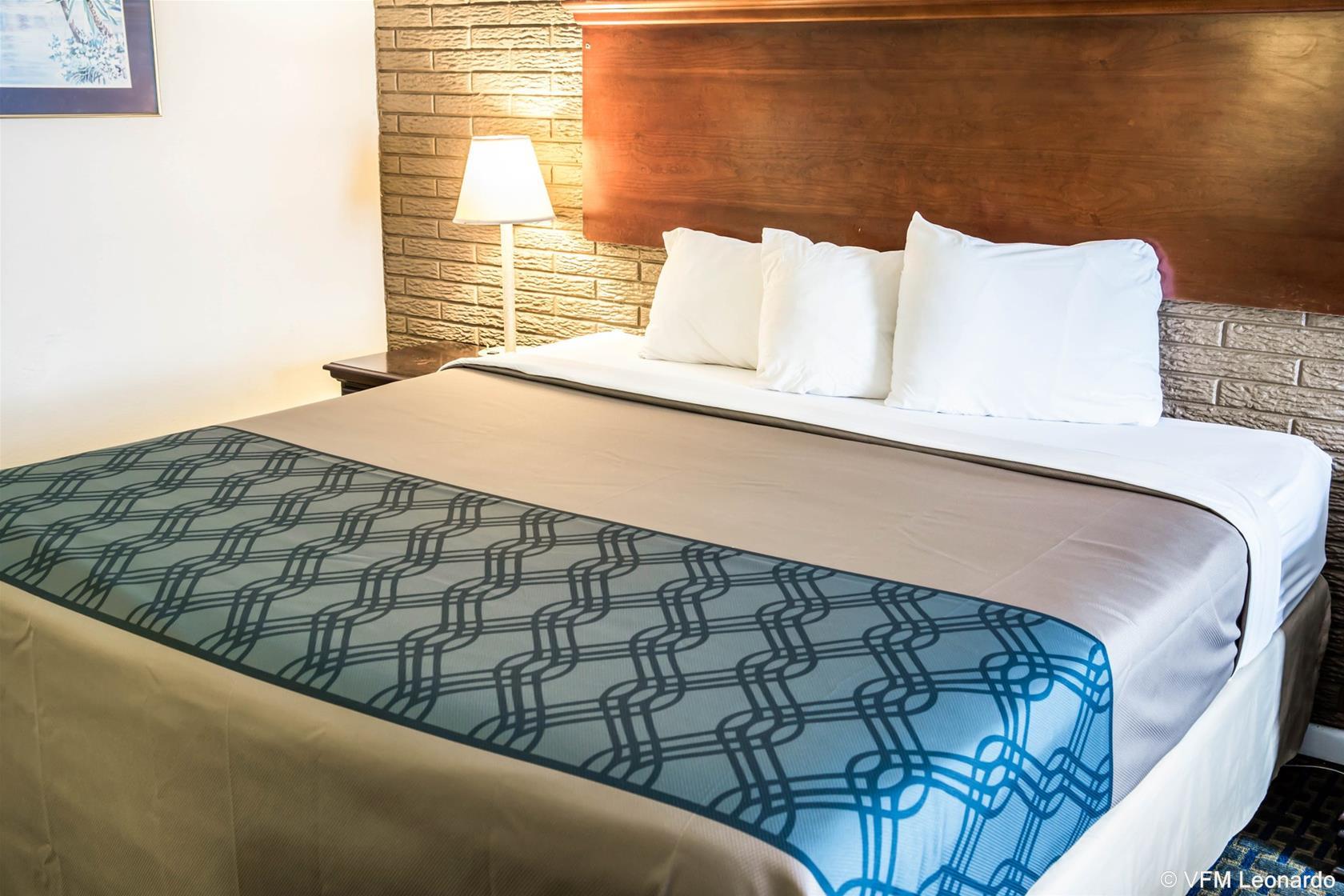 Rodeway Inn & Suites Wilmington North Dış mekan fotoğraf