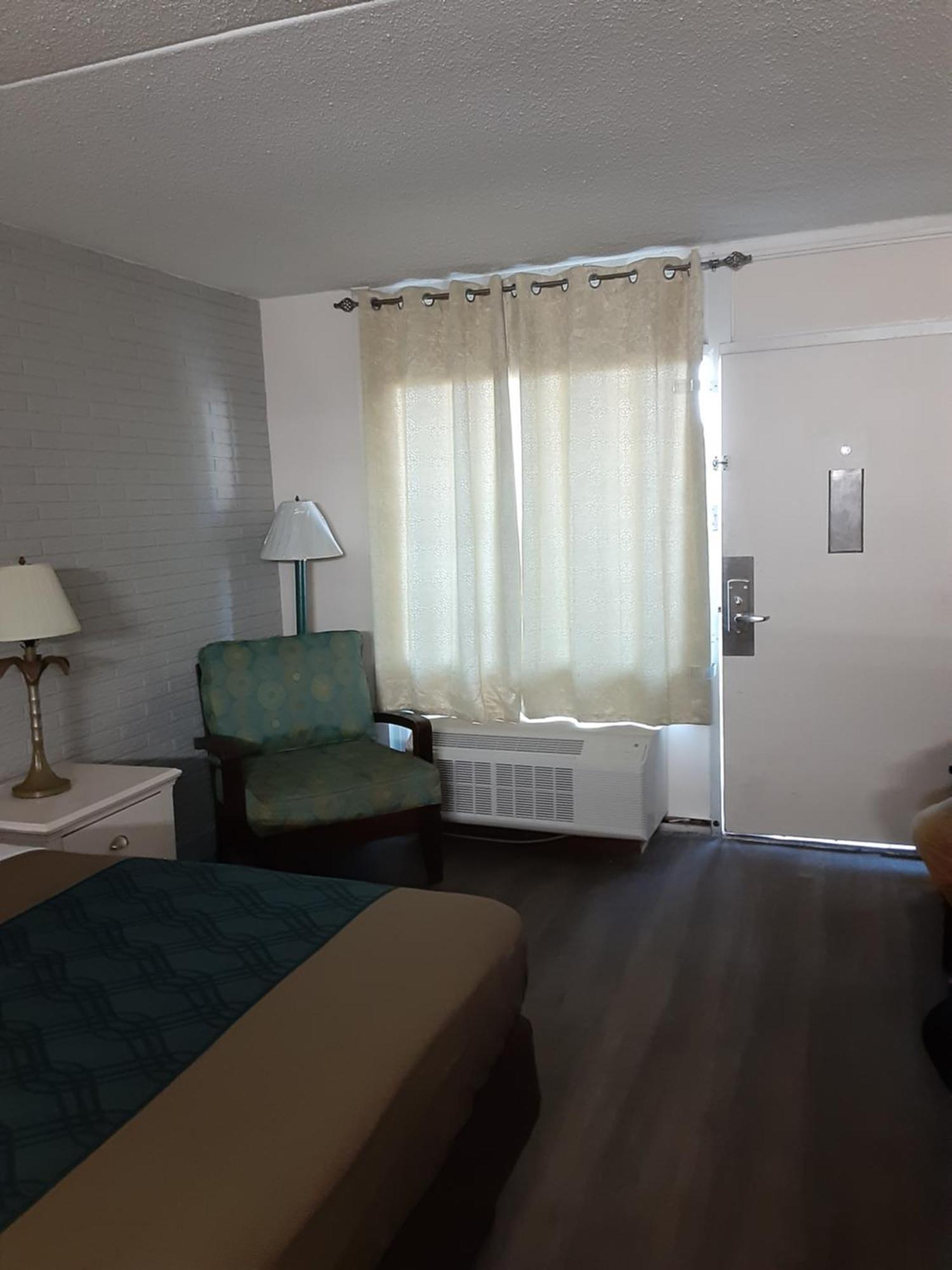 Rodeway Inn & Suites Wilmington North Oda fotoğraf
