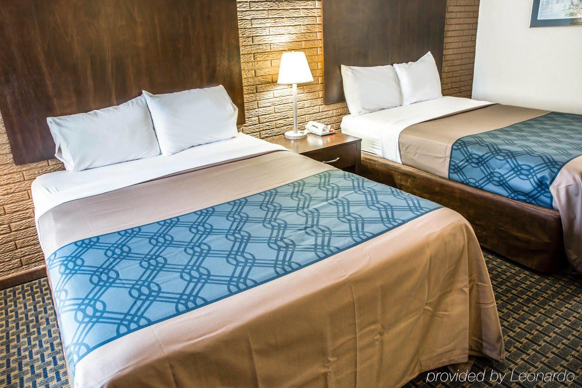 Rodeway Inn & Suites Wilmington North Dış mekan fotoğraf